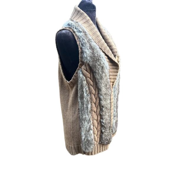 Mob Wife Chic Faux Fur Cable Knit Gilet Vest Western Tan Brown Sz 12 - Picture 2 of 9